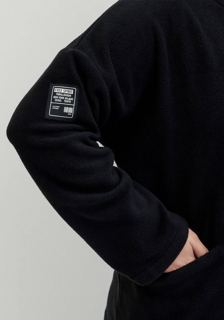 Толстовка из флиса с нашивкой на груди шир.  750, рис. 7