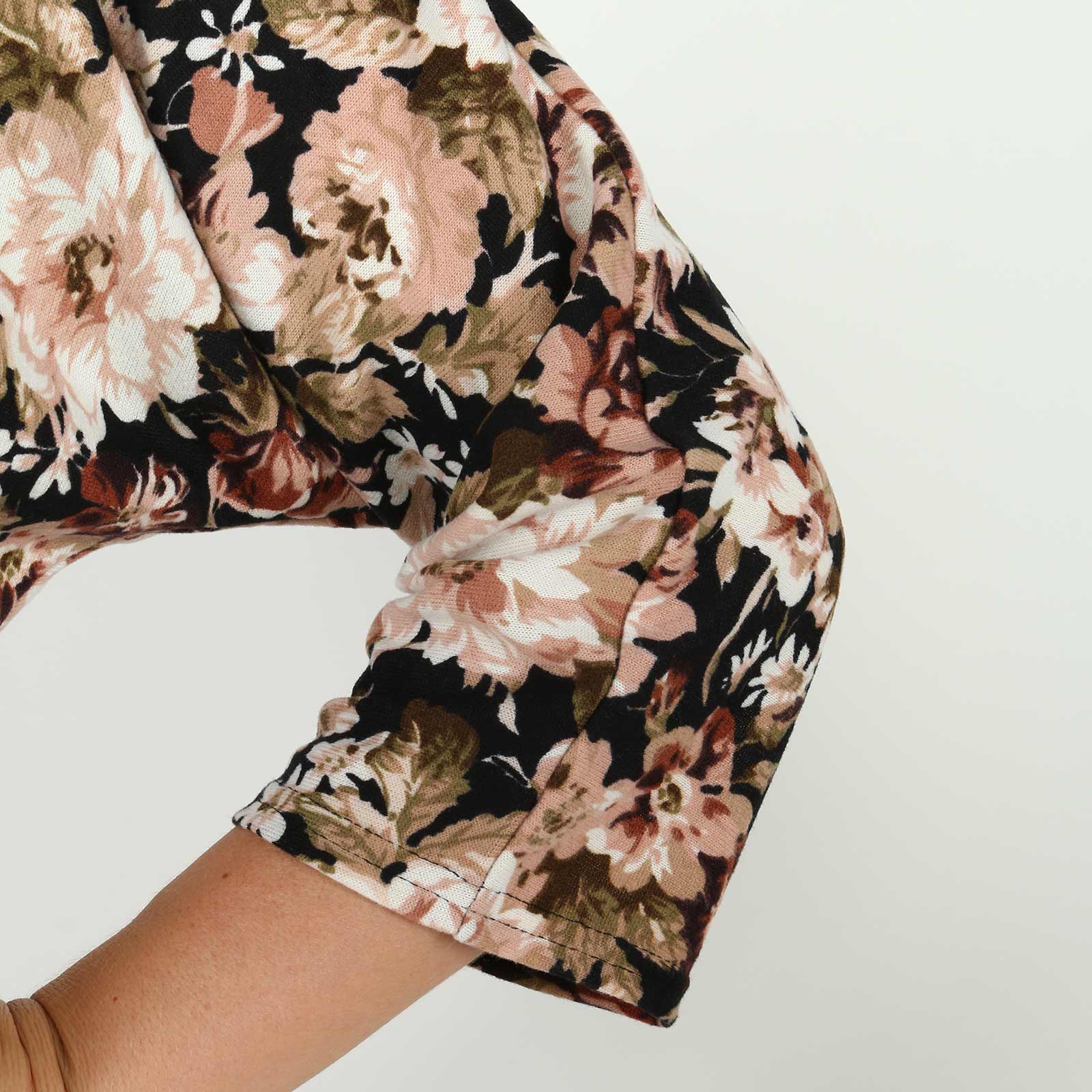 Блуза прилегающего силуэта с принтом "Цветы" Bianka Modeno, размер 48 - фото 7