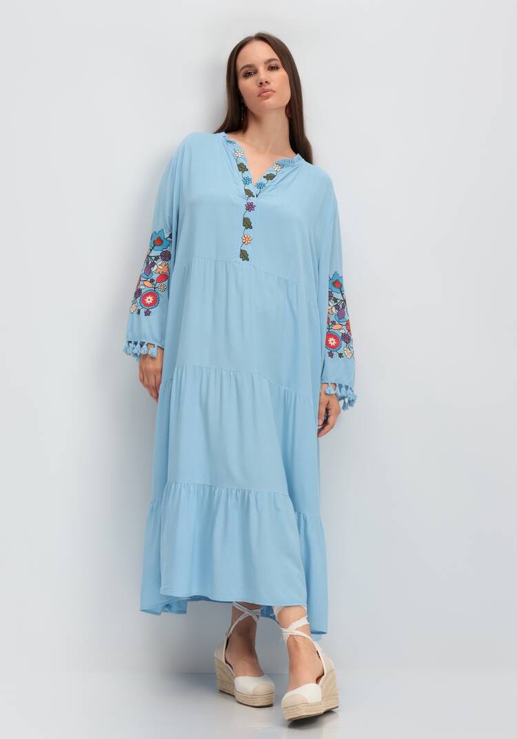 Платье ярусное с вышивкой и бахромой шир.  750, рис. 10