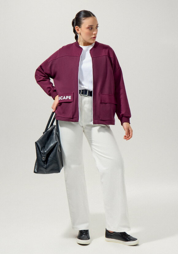 Бомбер с накладными карманами шир.  580, рис. 6