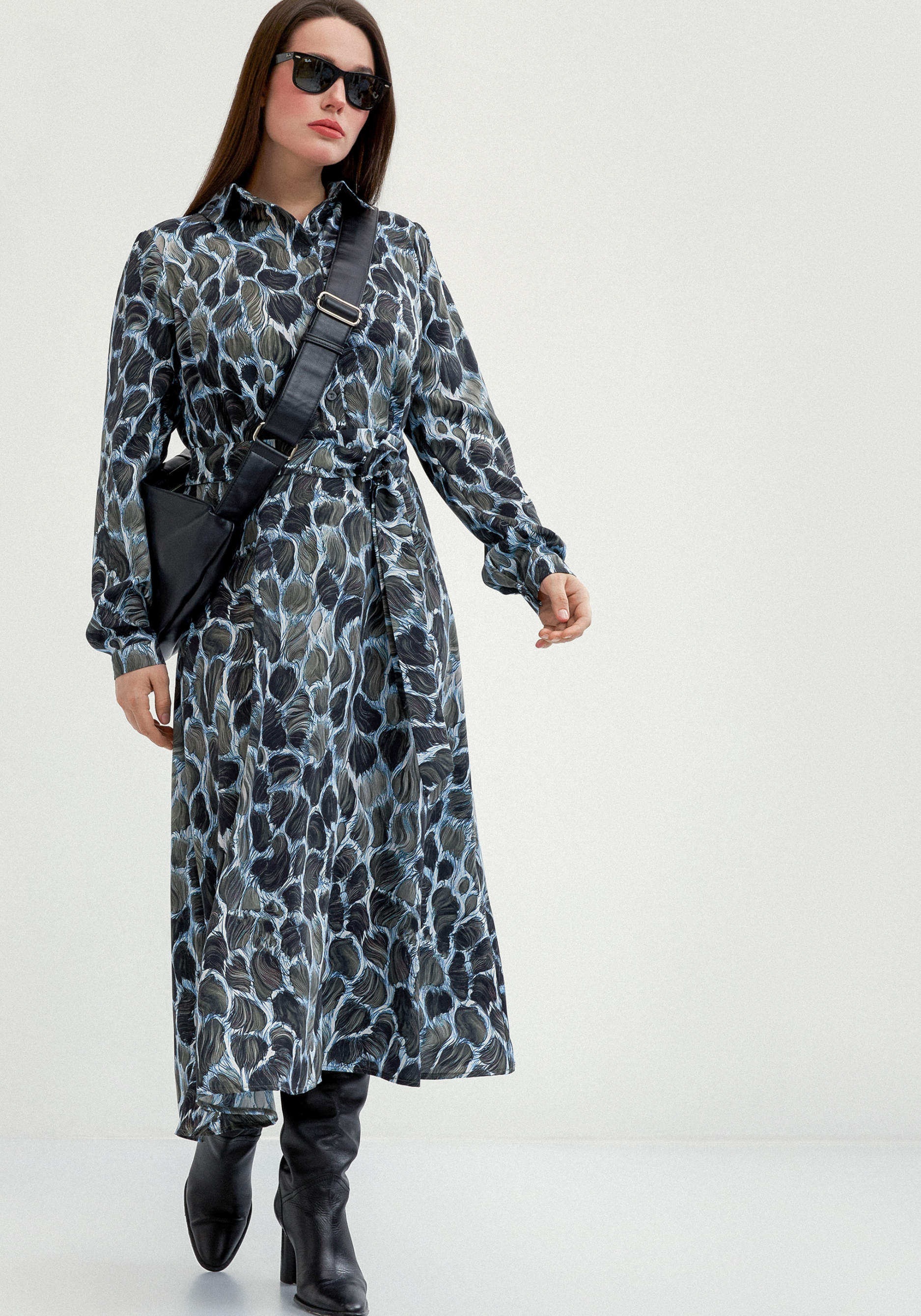 Платье-рубашка макси на пуговицах