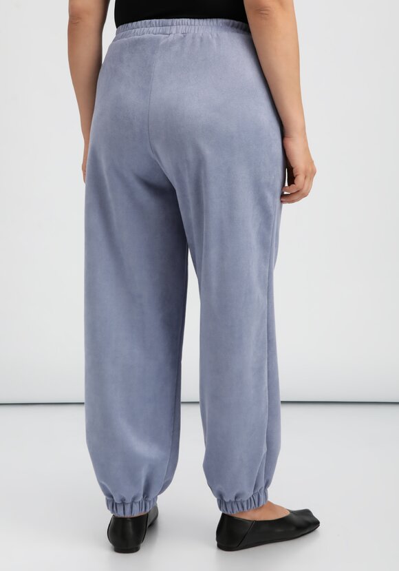 Брюки-шаровары с резинкой по низу шир.  580, рис. 11