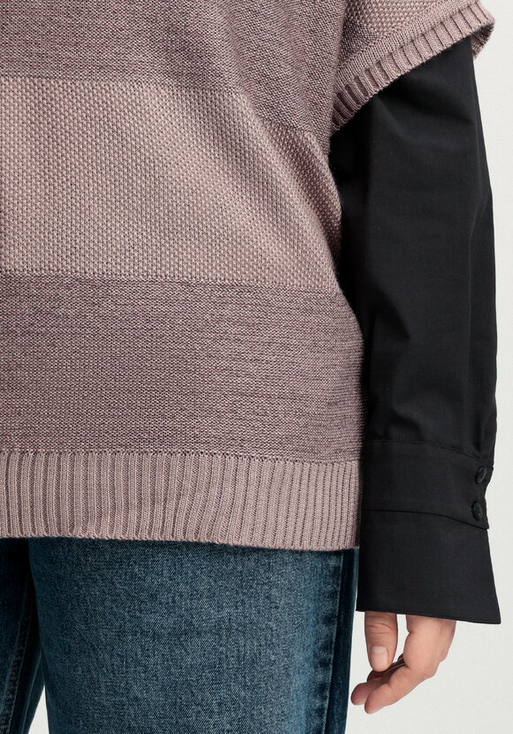 Жилет с V-образным вырезом свободного кроя шир.  580, рис. 22