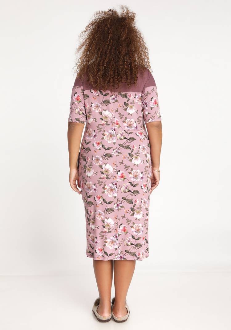 Платье с карманами прямого силуэта на кокетке шир.  750, рис. 6