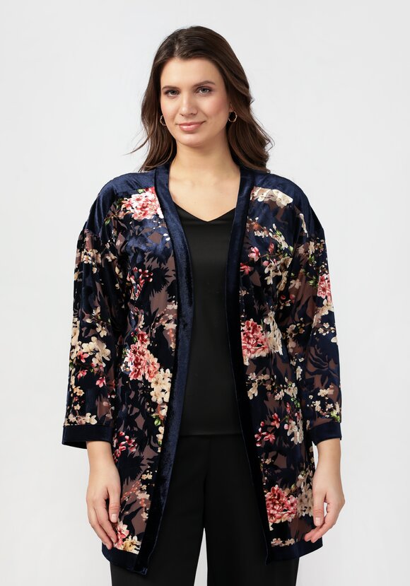 Кардиган-накидка со свободными рукавами шир.  580, рис. 10