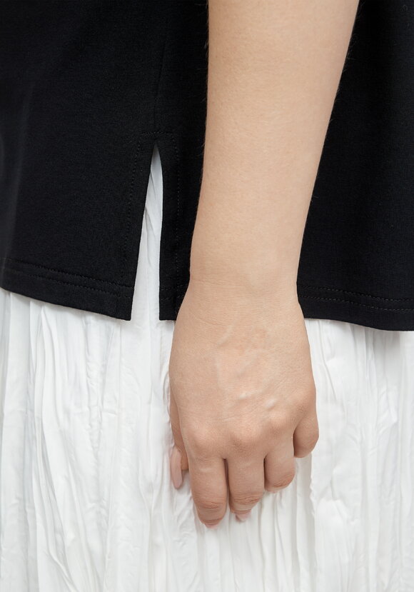 Футболка полуприлегающего силуэта шир.  580, рис. 11