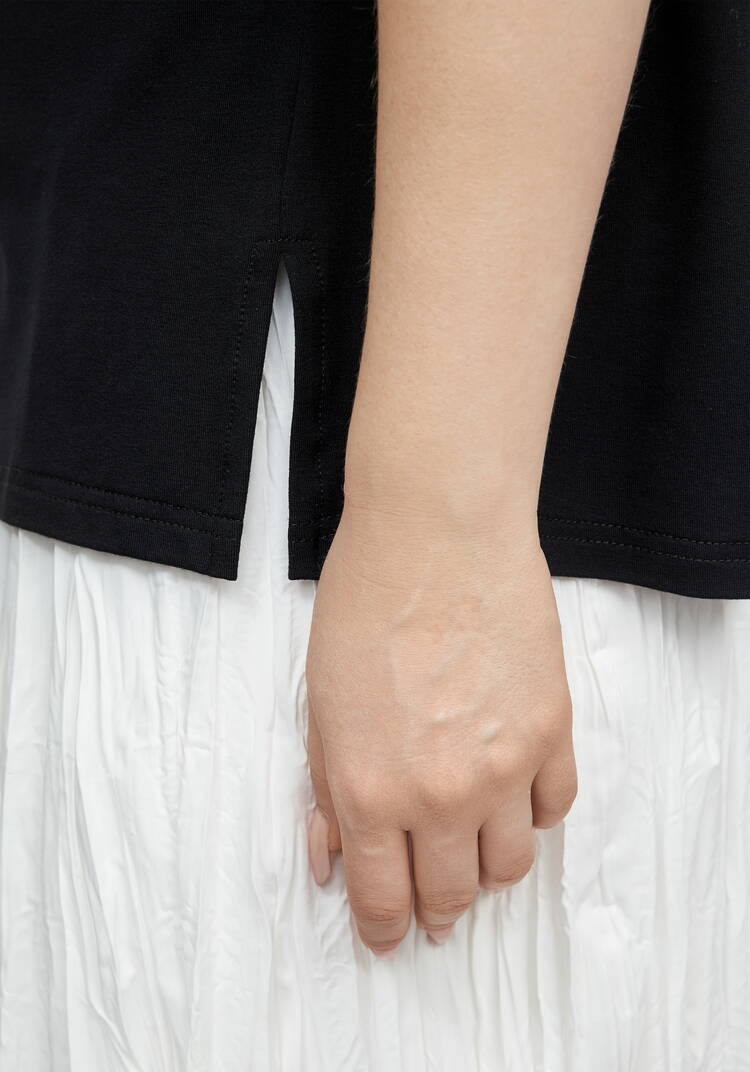 Футболка полуприлегающего силуэта шир.  750, рис. 11