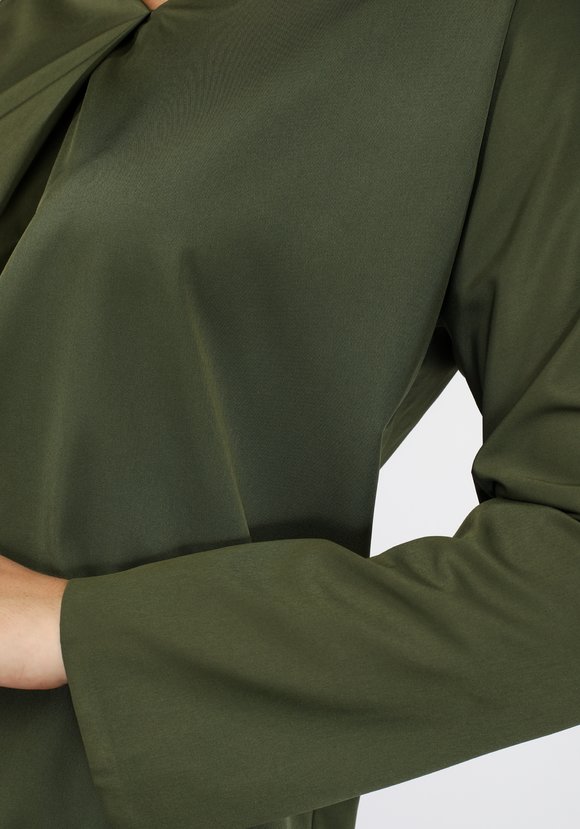 Блуза с фантазийным манжетом шир.  580, рис. 4