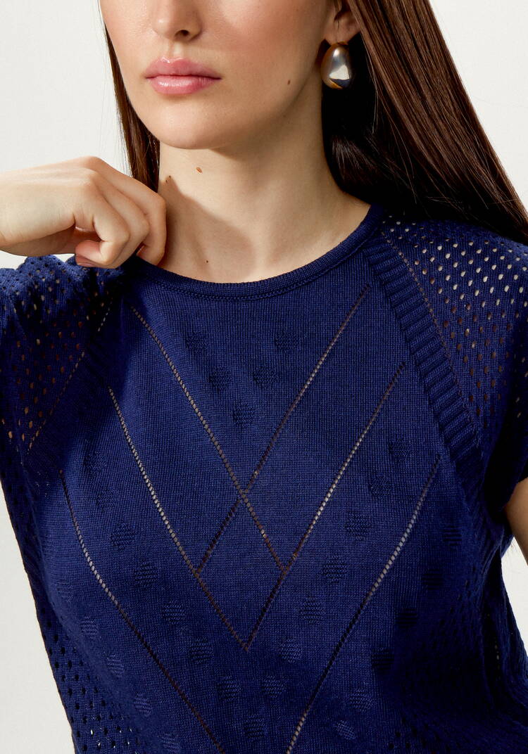 Футболка ажурная с графичным рисунком шир.  750, рис. 25