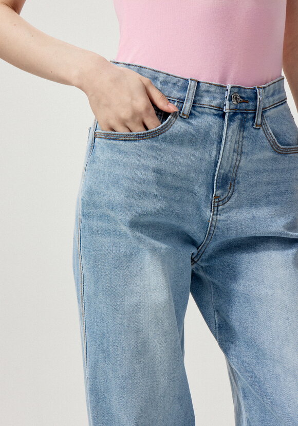 Джинсы с комфортным внутренним поясом шир.  580, рис. 5