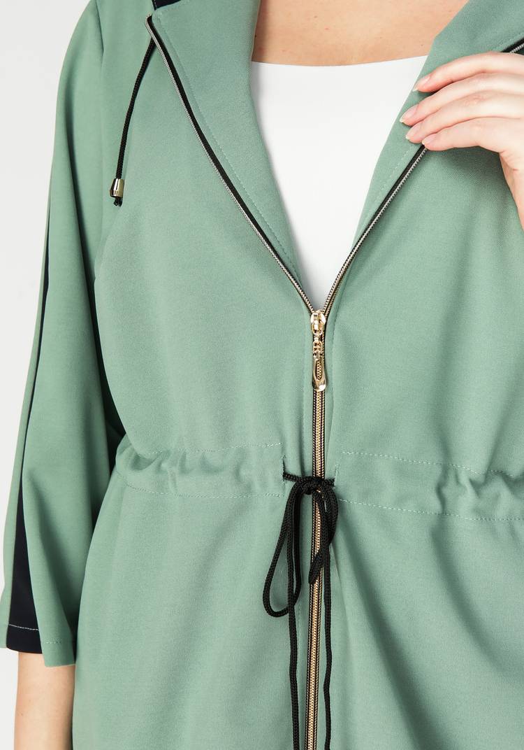 Комплект брюки и ветровка с капюшоном шир.  750, рис. 24