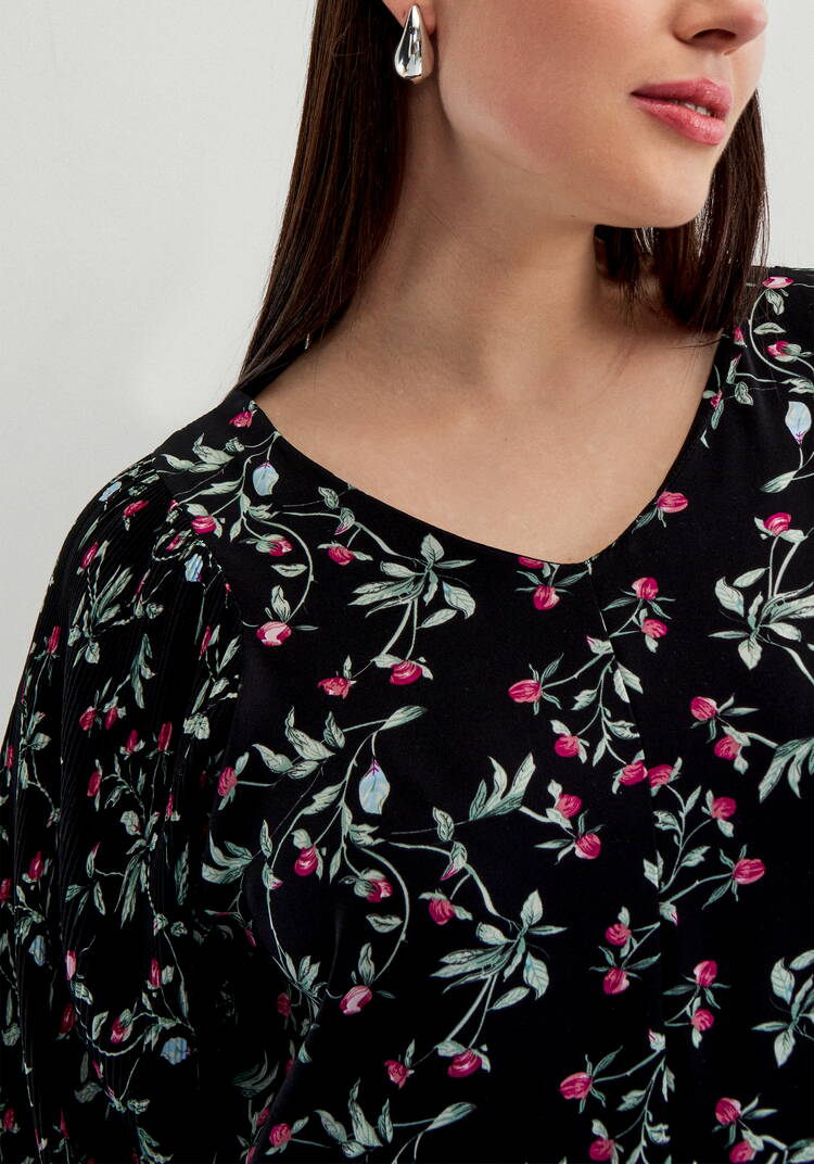 Платье с плиссировкой в цветочный принт шир.  750, рис. 6