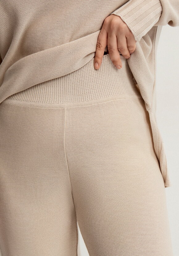 Костюм женский Грейс шир.  580, рис. 8