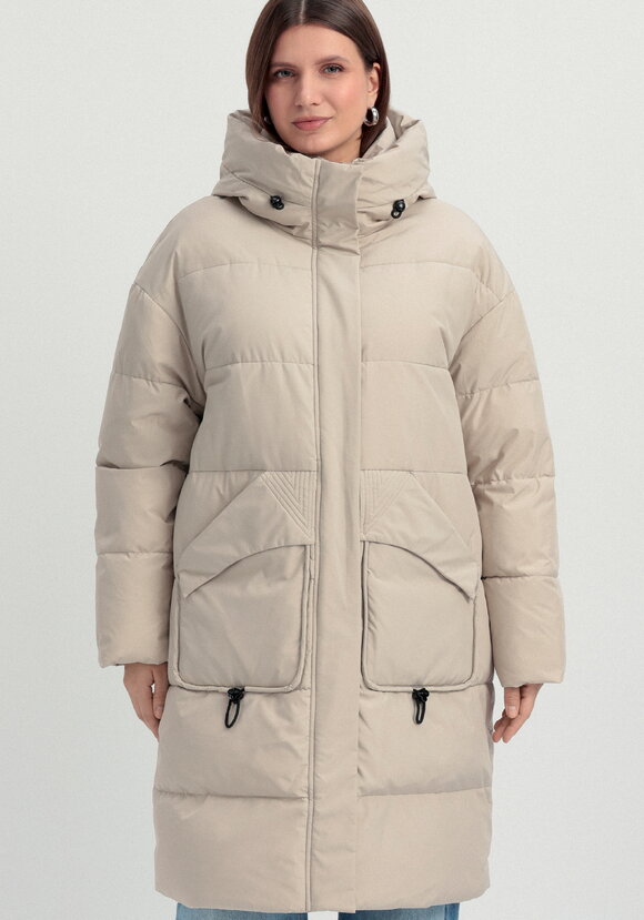 Пуховик стеганый с асимметричными карманами шир.  580, рис. 24