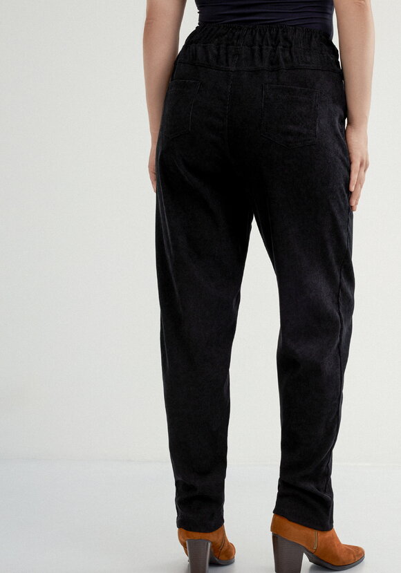 Брюки из микровельвета с комфортным поясом шир.  580, рис. 31