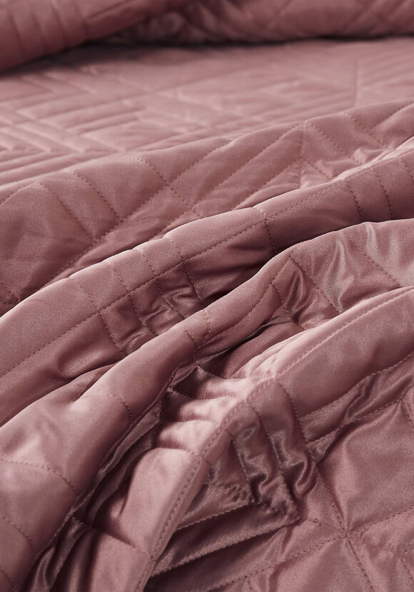 Покрывало с наволочками София шир.  580, рис. 9