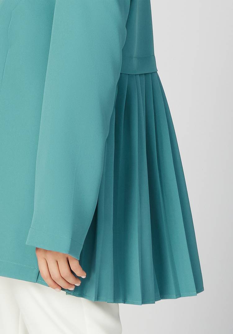 Пиджак с плиссированной спинкой шир.  750, рис. 6