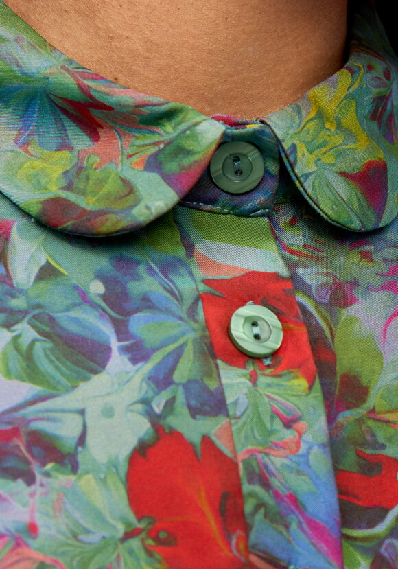 Блуза из ткани с акварельным принтом шир.  580, рис. 21