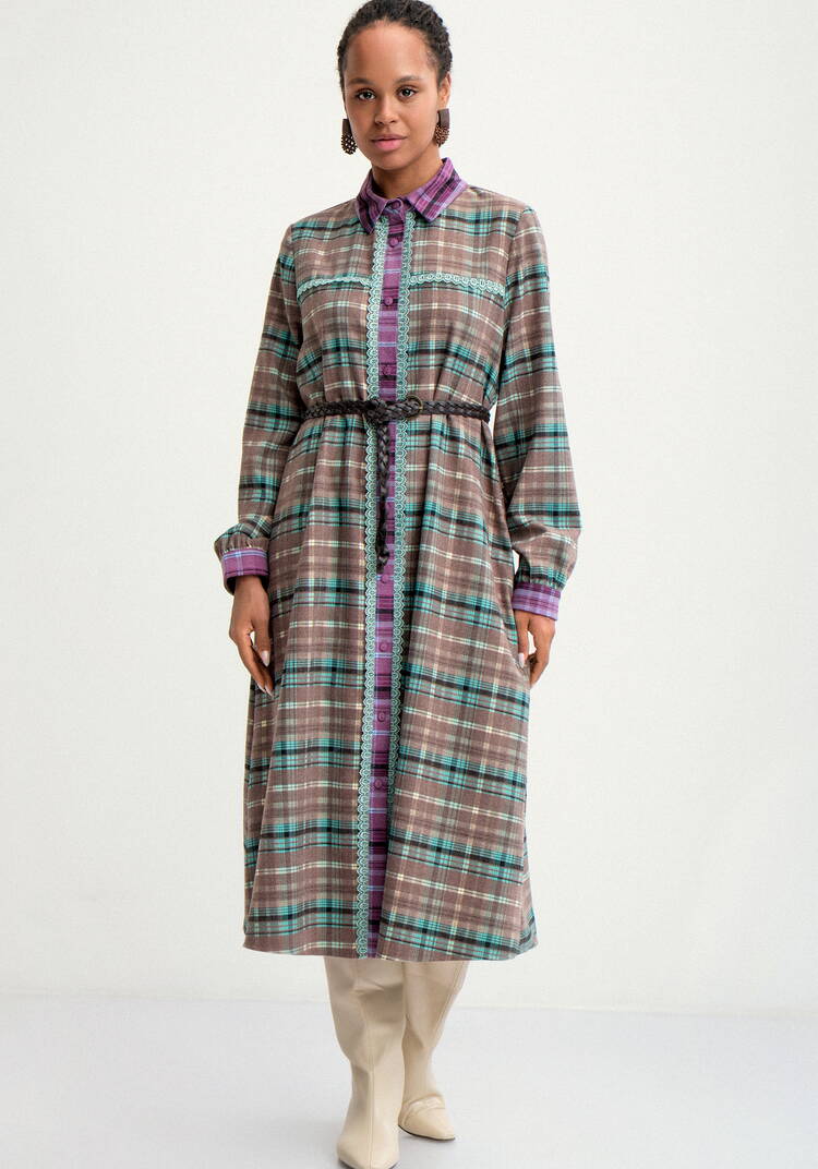 Платье-рубашка в клетку на пуговицах шир.  750, рис. 11