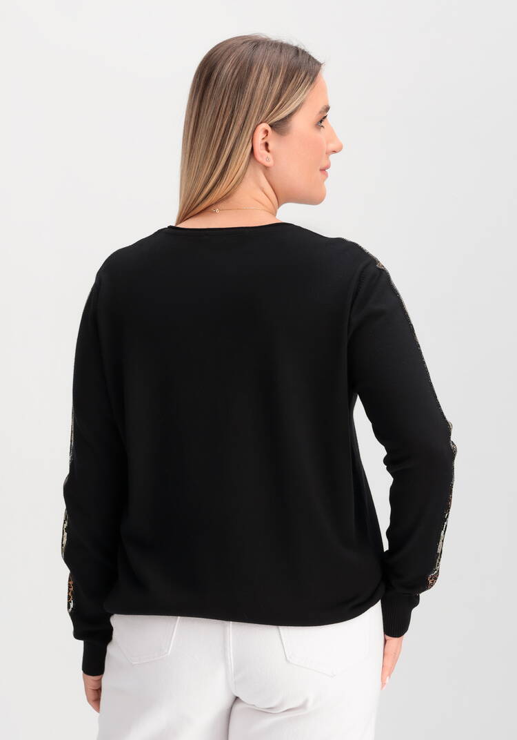 Джемпер с лампасами и карманом из страз шир.  750, рис. 9