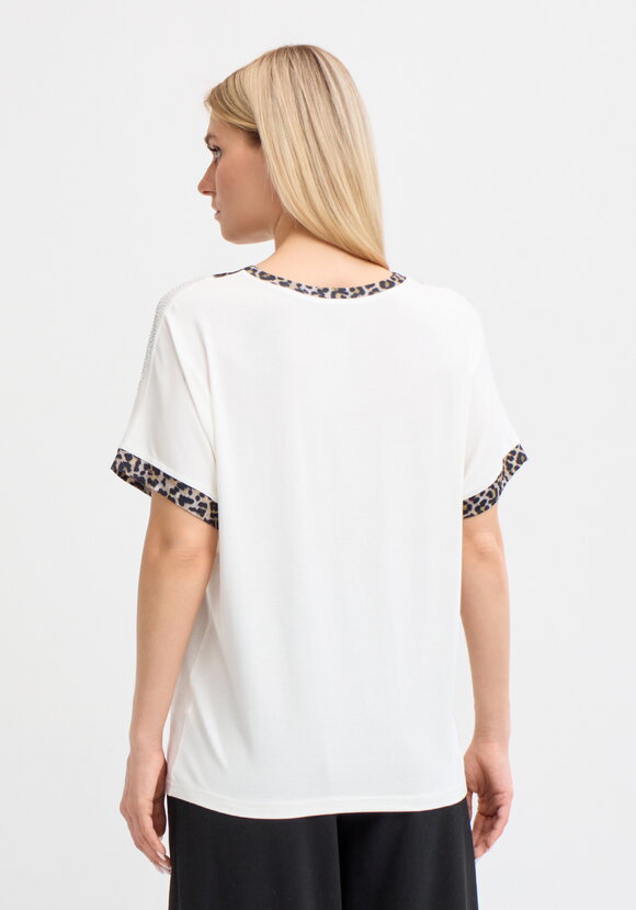 Блуза с леопардовым вырезом шир.  580, рис. 3