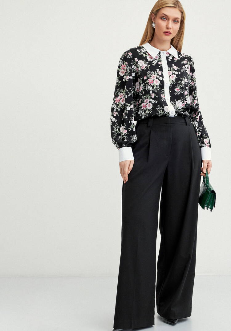 Блуза с контрастным воротникoм шир.  750, рис. 10