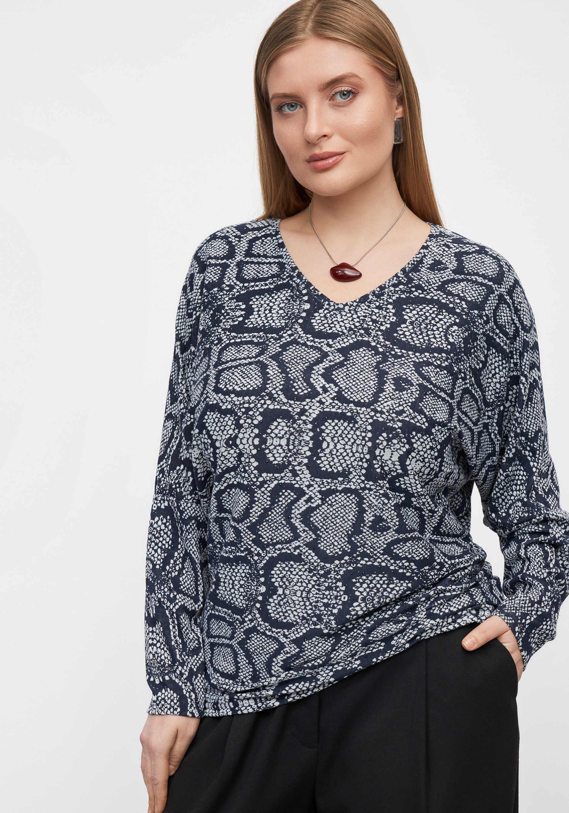 Джемпер quotТaисия quot 4499₽