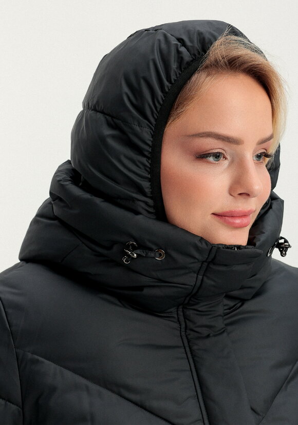 Пуховик стеганый свободного кроя с капюшоном шир.  580, рис. 36