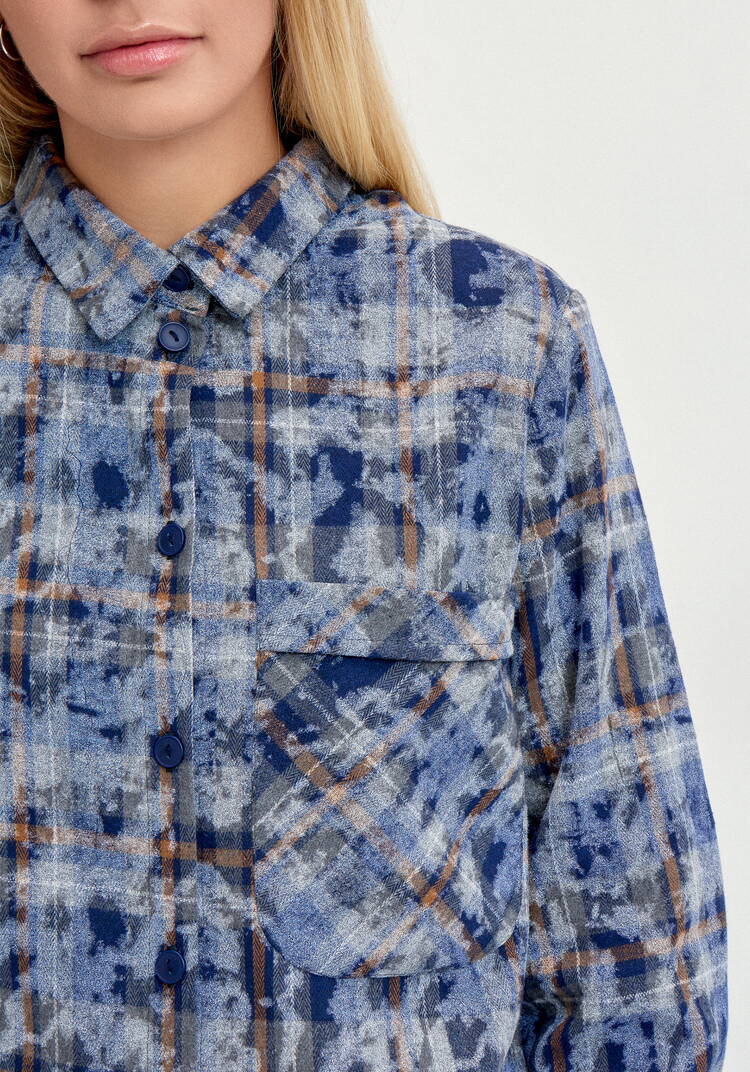 Рубашка в клетку на пуговицах с нашивкой шир.  750, рис. 5