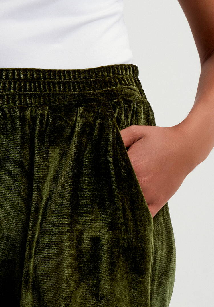 Брюки из велюра на резинке по поясу шир.  750, рис. 5