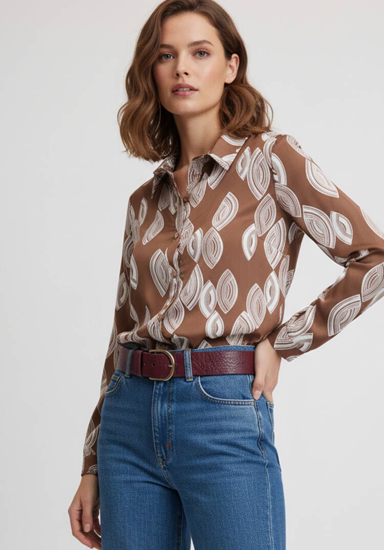 Блуза свободного кроя с застежкой шир.  750, рис. 1