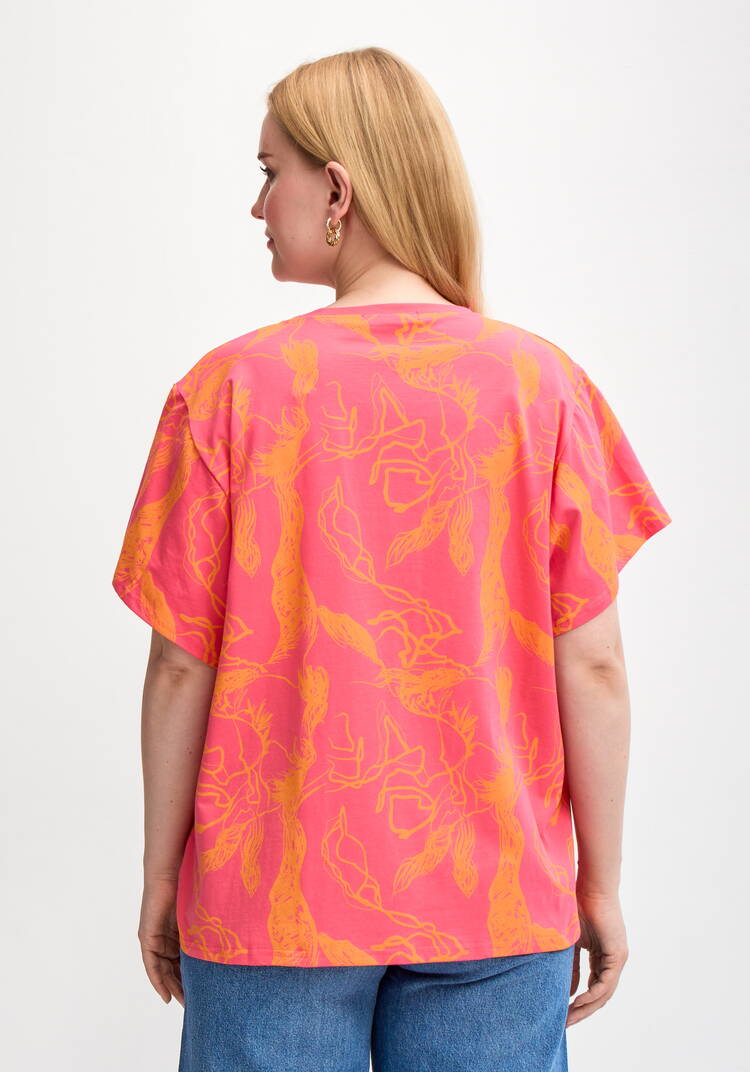 Блуза с оригинальным принтом и стразами шир.  750, рис. 9