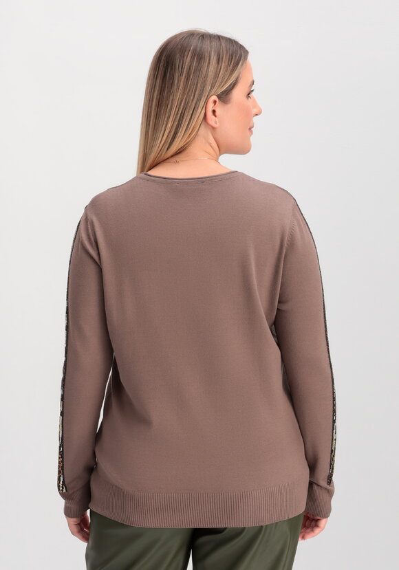 Джемпер с лампасами и карманом из страз шир.  580, рис. 3