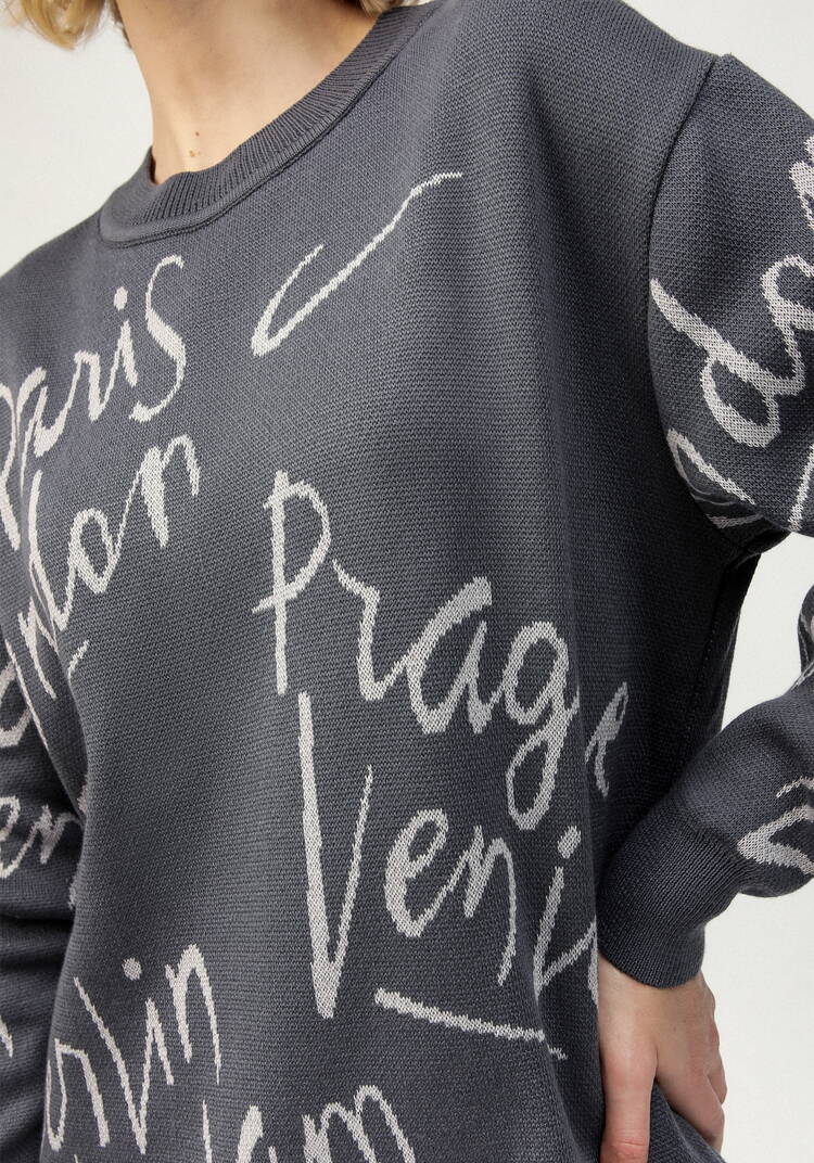 Туника с принтом леттеринг шир.  750, рис. 6