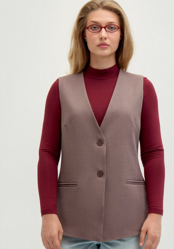 Жилет классический на подкладке шир.  580, рис. 4