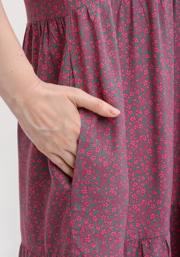 Платье свободное с короткими рукавами шир.  580, рис. 12