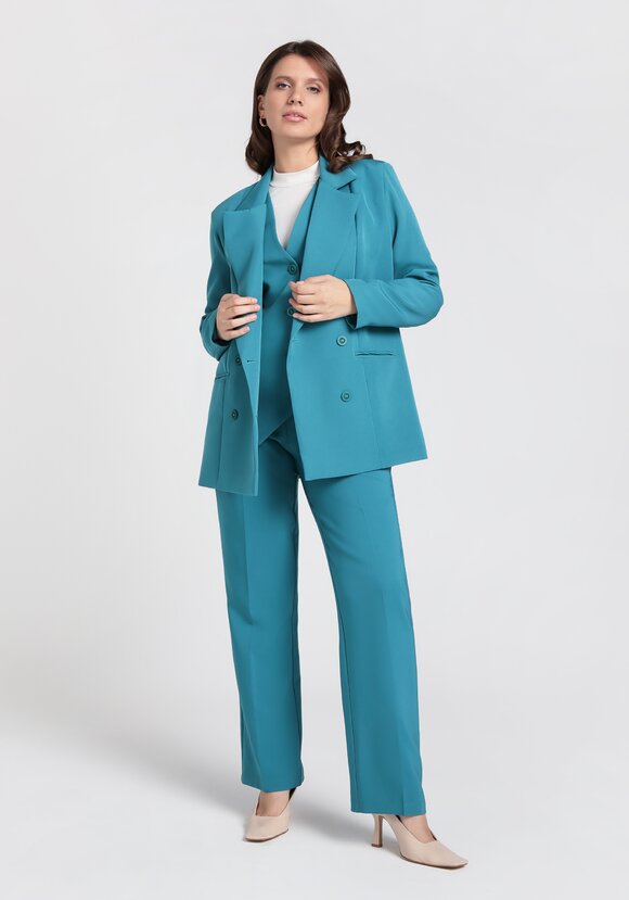 Жакет двубортный на подкладке шир.  580, рис. 25