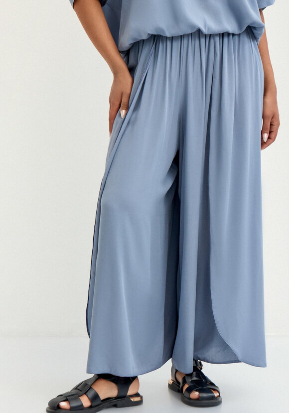 Брюки свободного кроя с запахом шир.  580, рис. 10