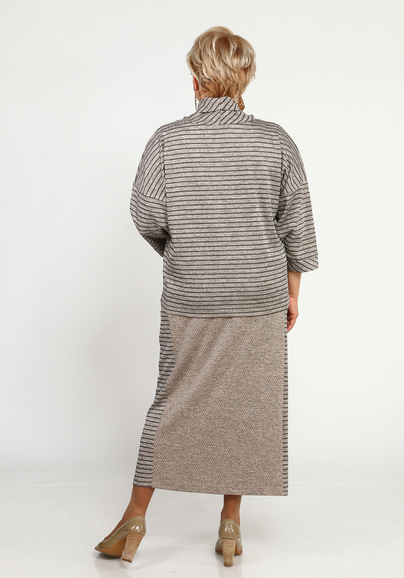 Комплект: юбка и джемпер с воротником Синель, размер 46, цвет серый - фото 4