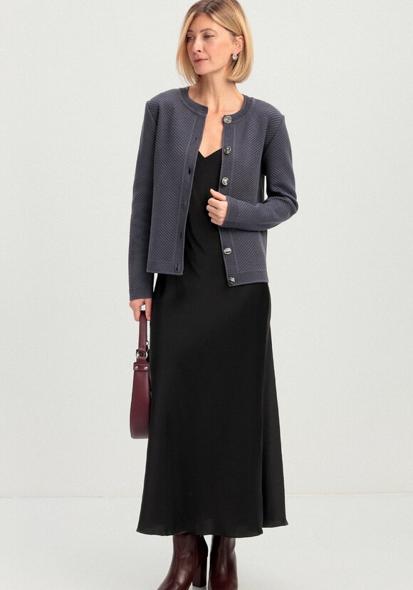 Жакет с акцентными пуговицами шир.  580, рис. 16