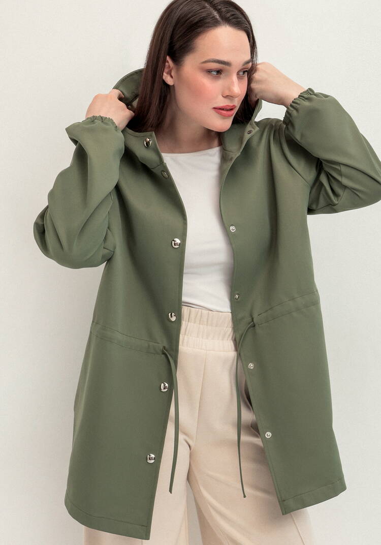 Ветровка с капюшоном и талии на кулиске шир.  750, рис. 7