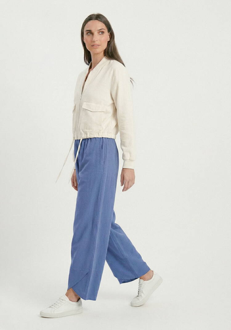 Брюки с отрезными линиями по низу шир.  750, рис. 4