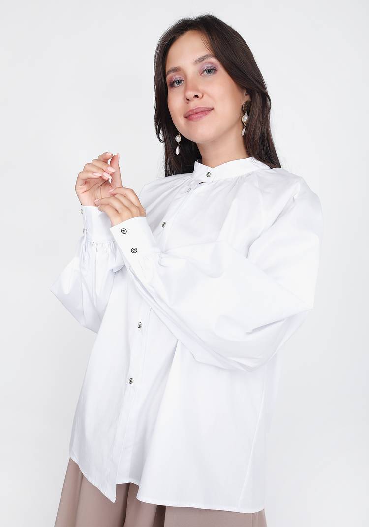 Блуза с воротником стойкой с объемным рукавом шир.  750, рис. 1
