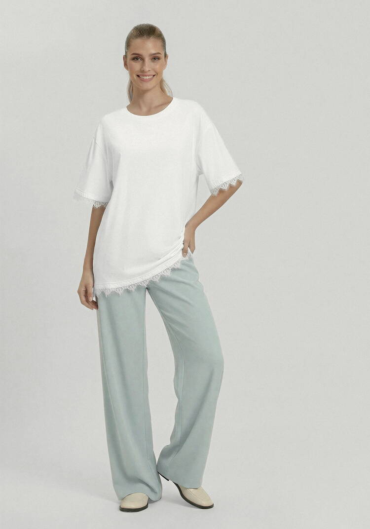 Блуза с отделкой из кружевa шир.  750, рис. 8