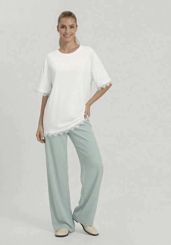 Блуза с отделкой из кружевa шир.  580, рис. 8