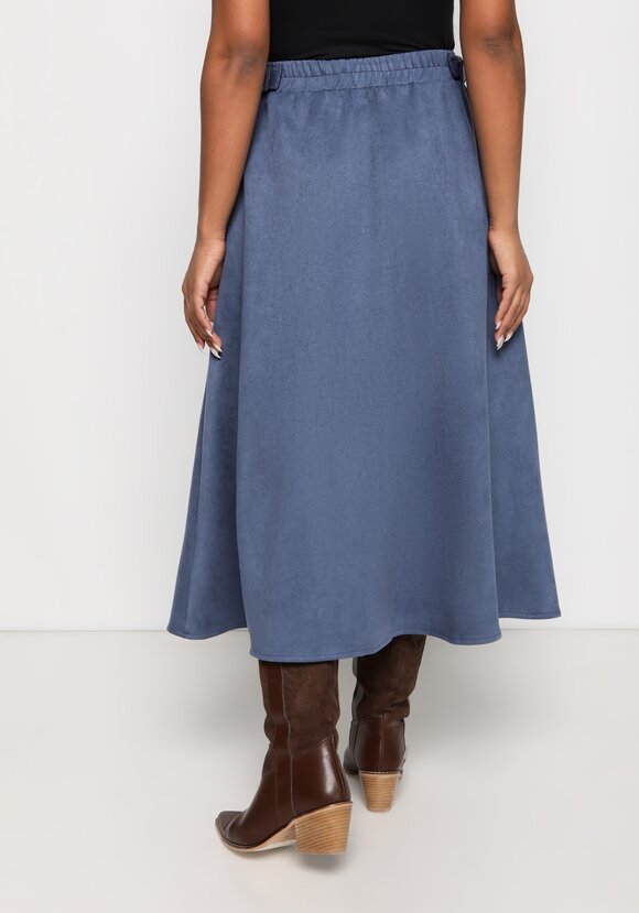 Юбка из экозамши А-силуэта шир.  580, рис. 18