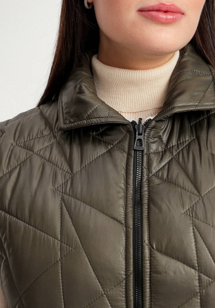 Жилет двусторонний стеганый шир.  750, рис. 22