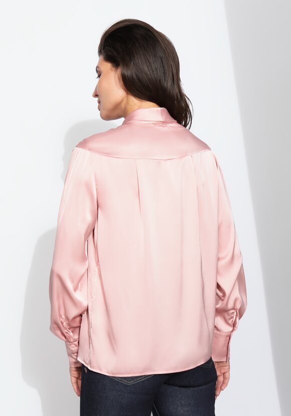 Блуза прямого силуэта с бантом шир.  580, рис. 3