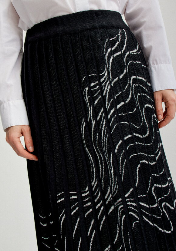 Юбка плиссе с абстрактным рисунком шир.  580, рис. 14