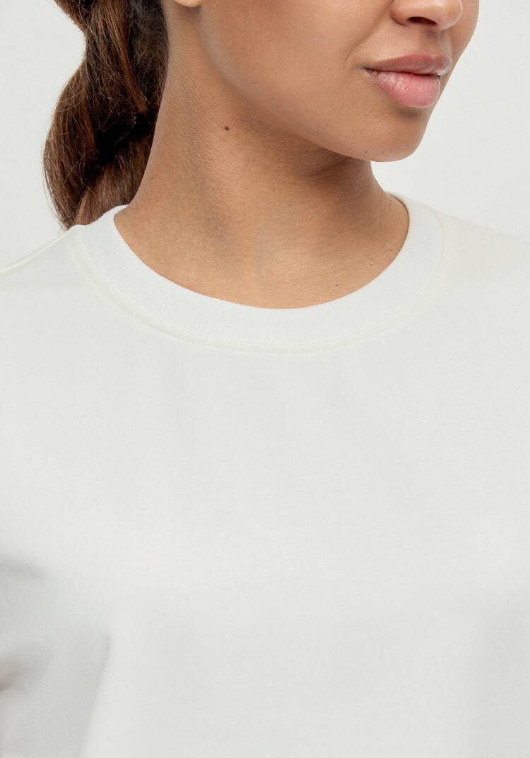 Футболка из трикотажа со спущенным плечом шир.  750, рис. 5